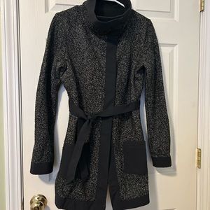 Merrell sweater jacket size Medium